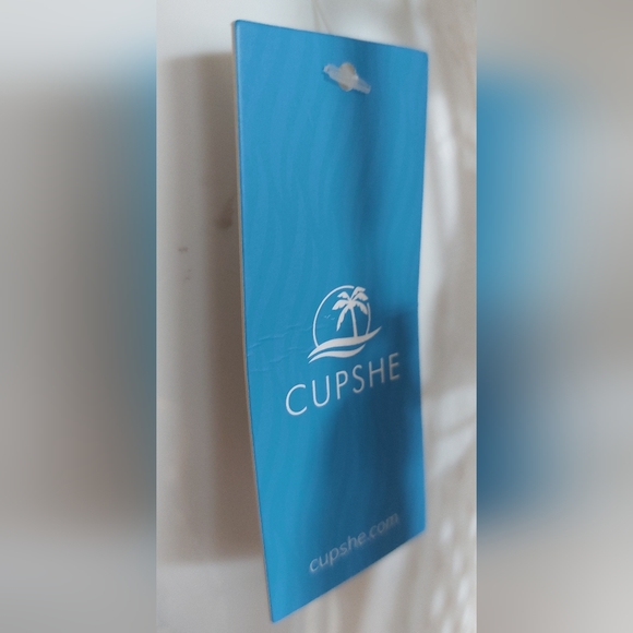 Cupshe Sheer  Dress Crochet Fringe Swim Cover Up - Picture 3 of 3